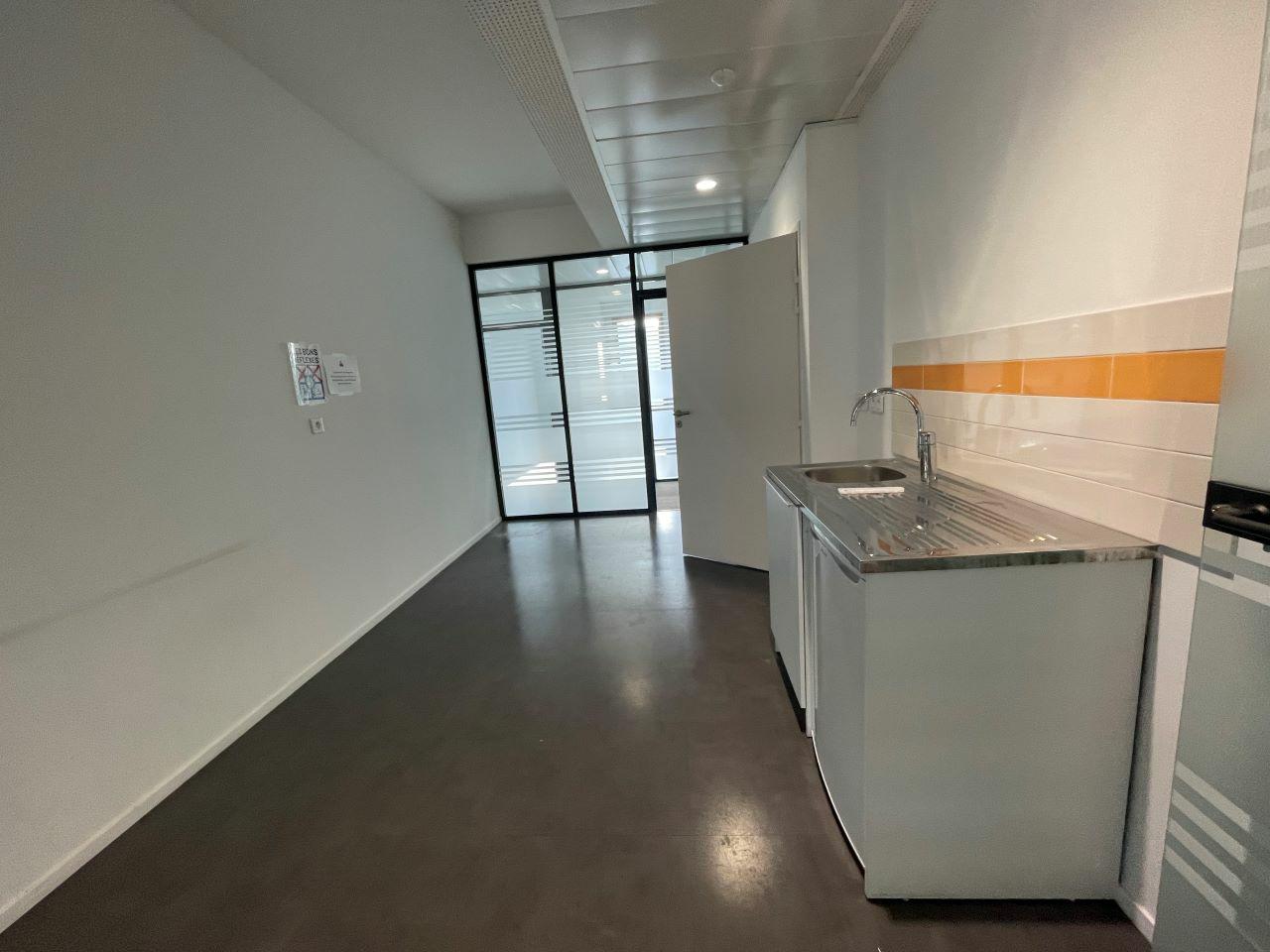 Bureau Lyon 1698m² Location bureau Lyon Rhône OLBUR2316987 38